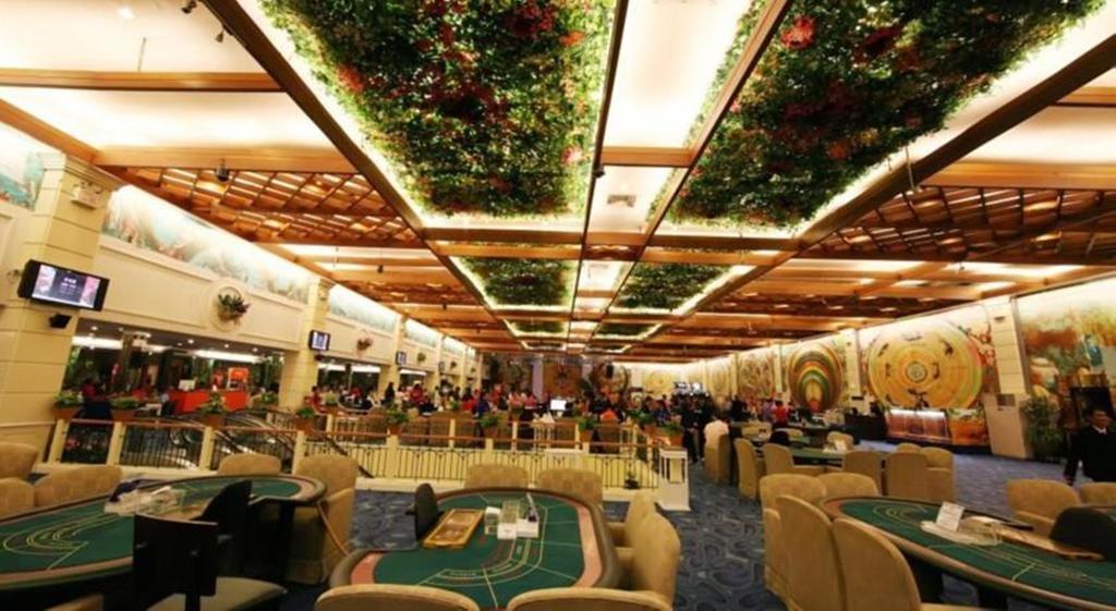 Grand Diamond City Hotel & Casino Poipet 外观 照片