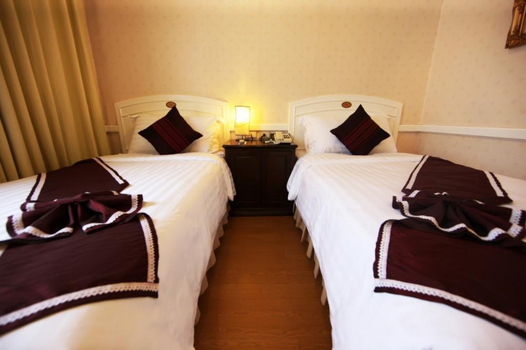 Grand Diamond City Hotel & Casino Poipet 外观 照片