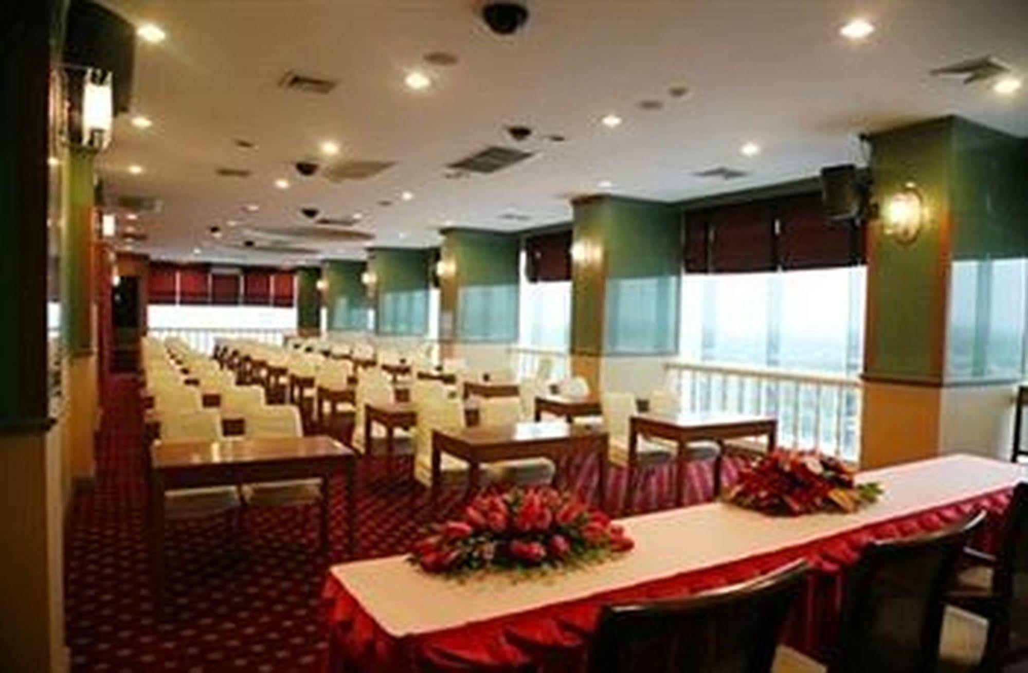 Grand Diamond City Hotel & Casino Poipet 外观 照片